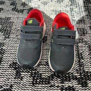 New Balance toddler sneakers 8.5